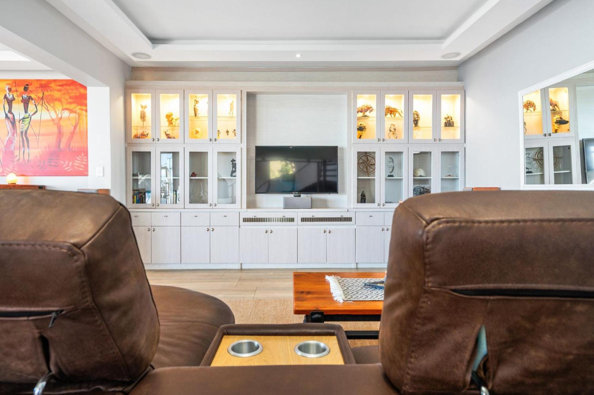 Zaria Sun Family By Host Agents Cape Town